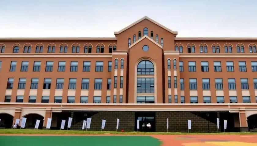 日本語(yǔ)言學(xué)校