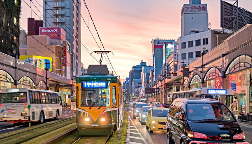 日本語言學(xué)校