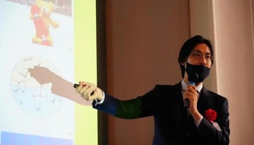 東洋言語(yǔ)學(xué)院